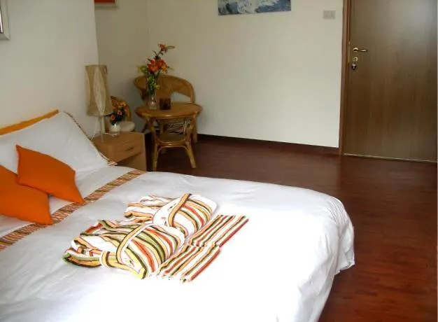 Al Ponterosso Bed & Breakfast Terst