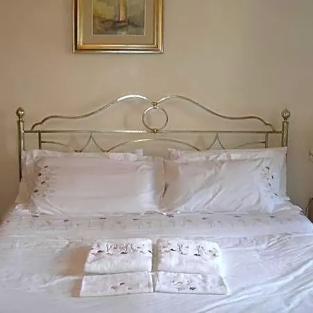 Al Ponterosso Bed & Breakfast Triëst