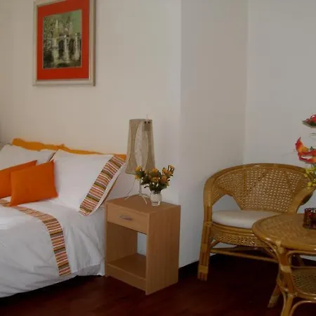 Al Ponterosso Bed & Breakfast